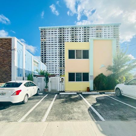 Hollywood Beachfront House Екстериор снимка