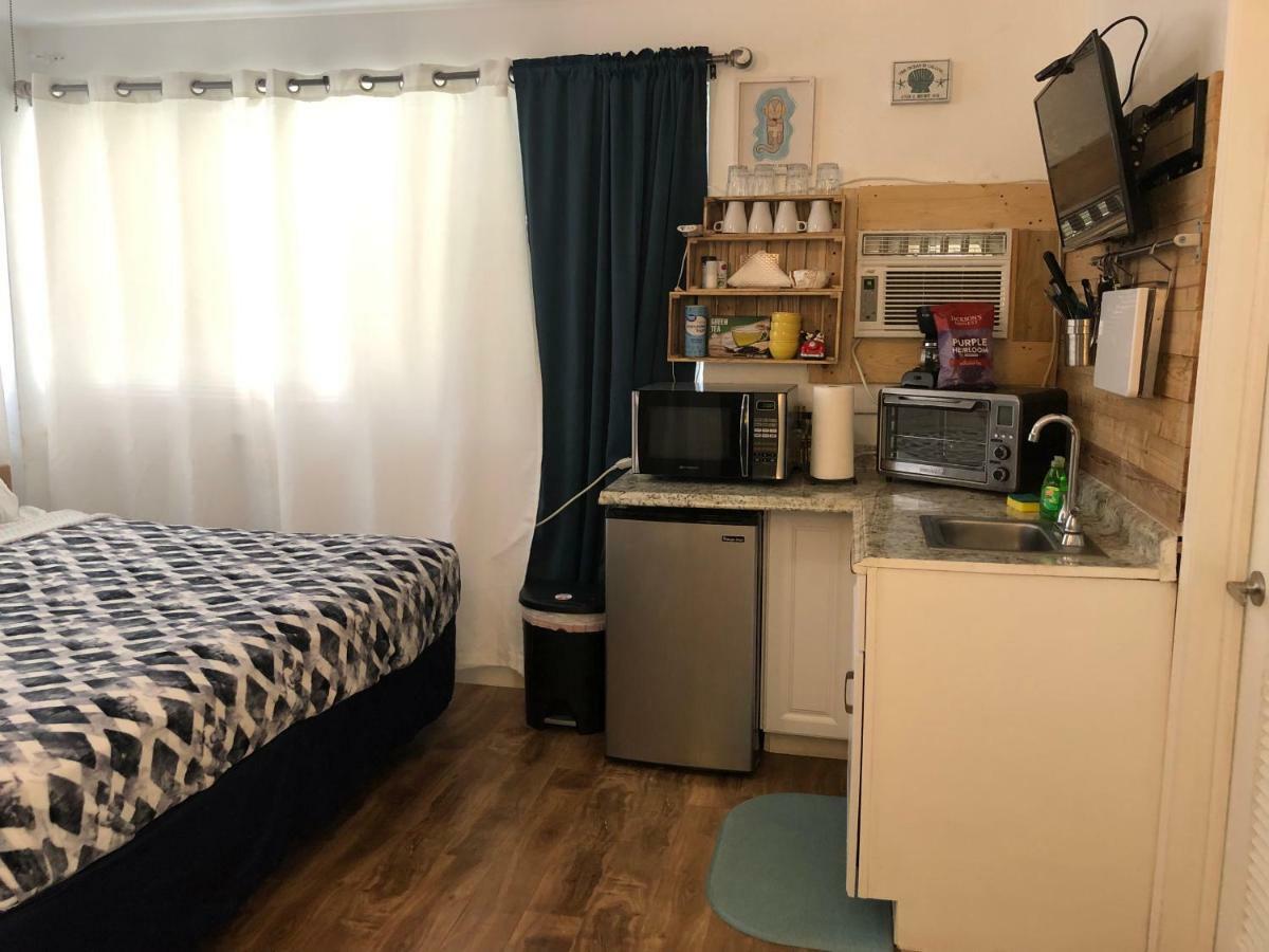 Hollywood Beachfront House Екстериор снимка
