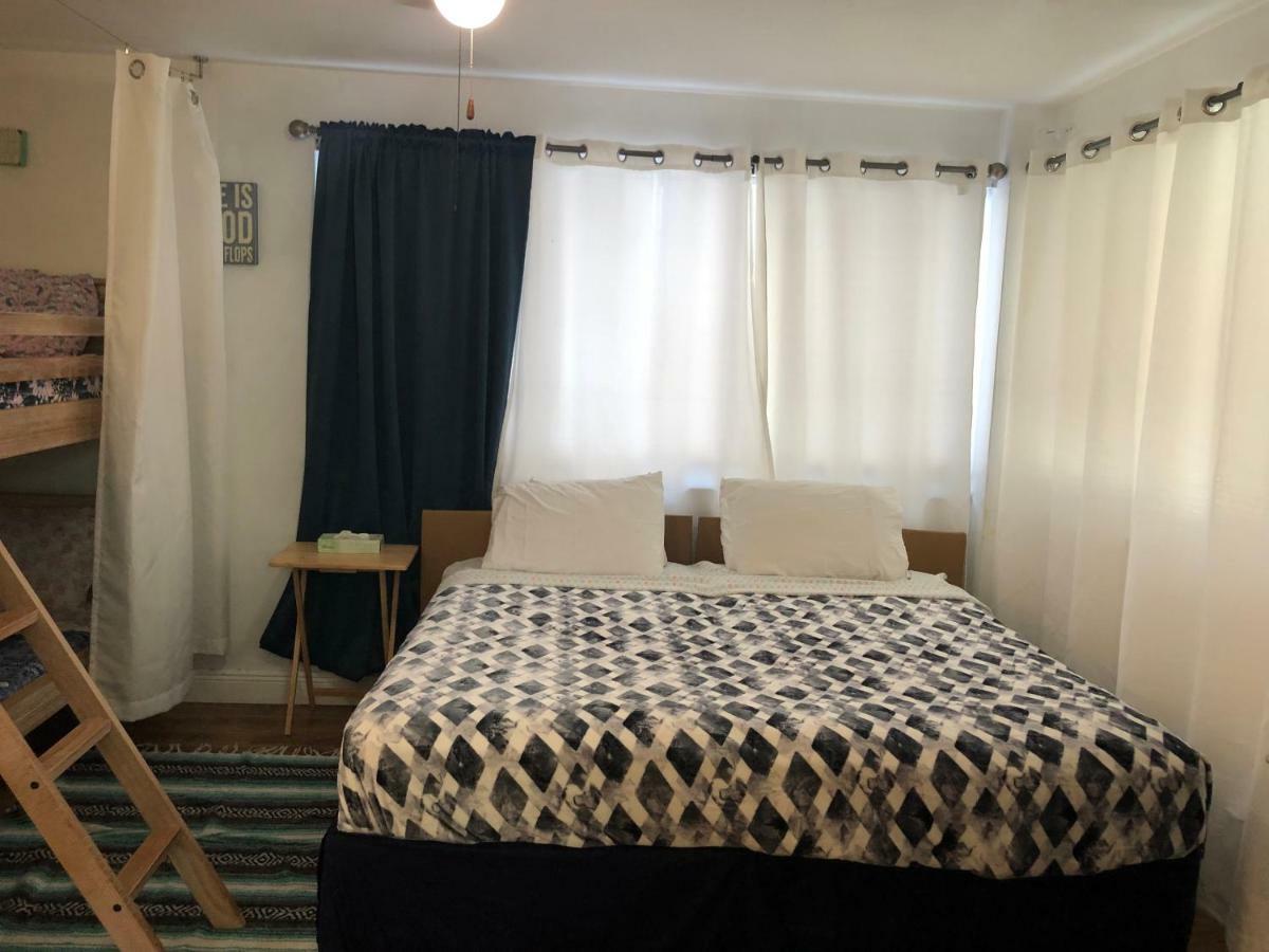 Hollywood Beachfront House Екстериор снимка