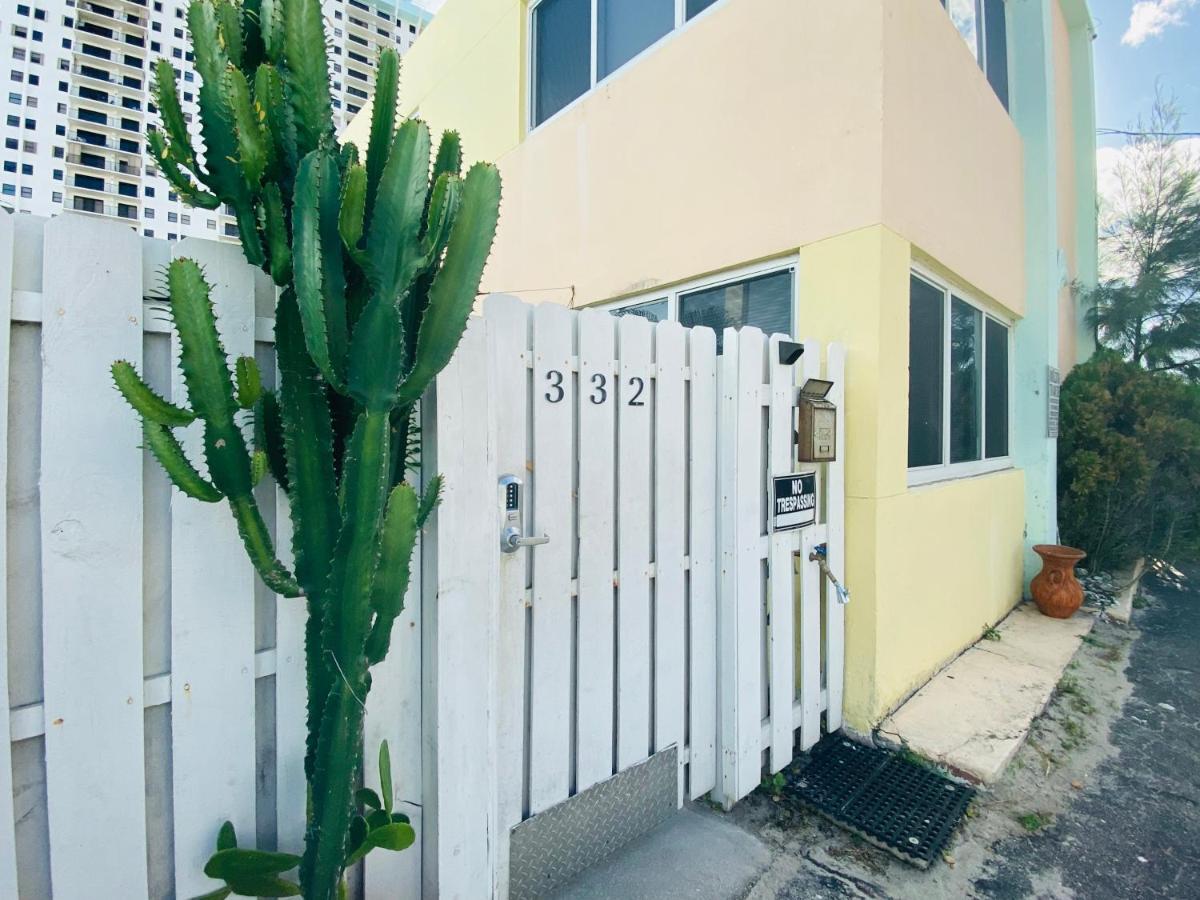 Hollywood Beachfront House Екстериор снимка