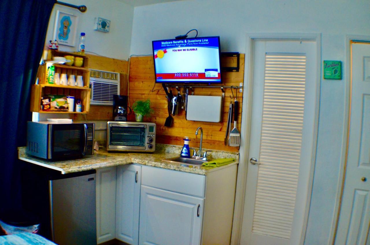 Hollywood Beachfront House Екстериор снимка